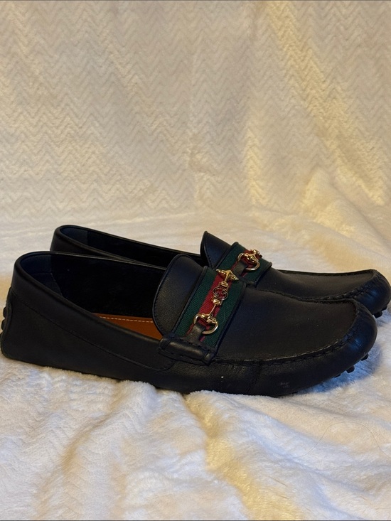 Gucci Black Leather Men’s Horsebit Drivers with Green-Red Web